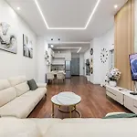 Marina Luxury By Ps Appartamento Durrës