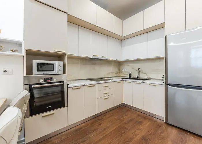 Marina Luxury By Ps * Durrës